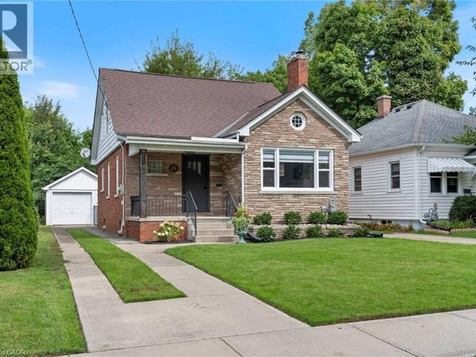 25 MCCALL Street, Simcoe, Ontario N3Y 2C5