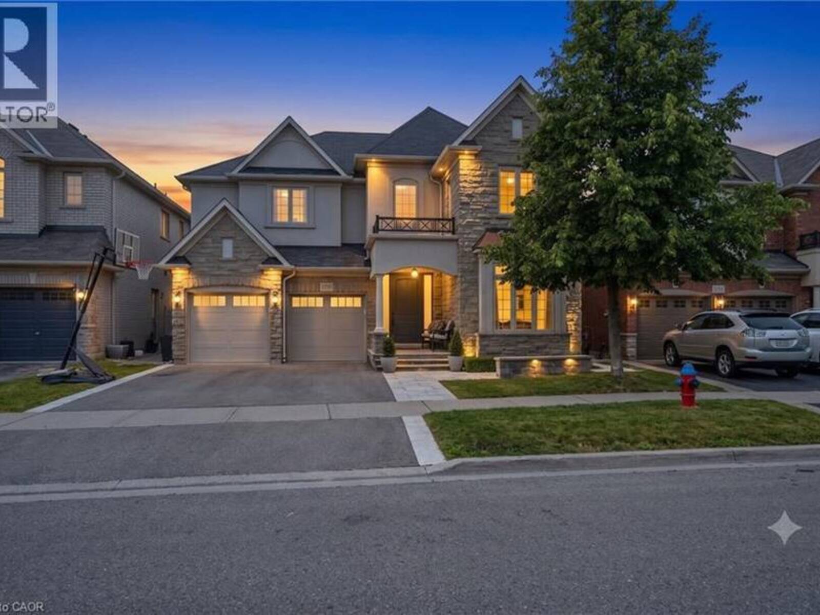 3202 SALTAIRE Crescent, Oakville, Ontario L6M 0K8