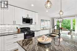 447 DRUMMERHILL Crescent | Waterloo Ontario | Slide Image Nineteen