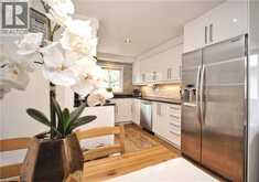 380 GRANGEWOOD Drive | Waterloo Ontario | Slide Image Fifteen