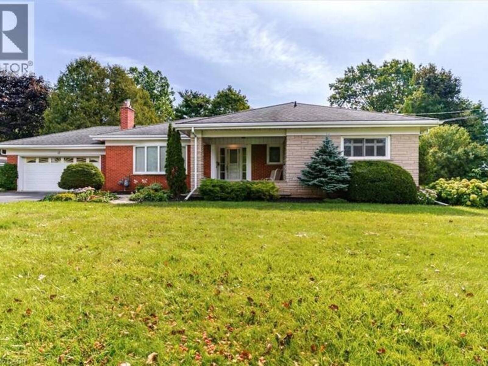 12 DAVERN Road, Brantford, Ontario N3T 1R5