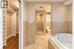 31 FAIRLEIGH Crescent | Hamilton Ontario | Slide Image Nineteen