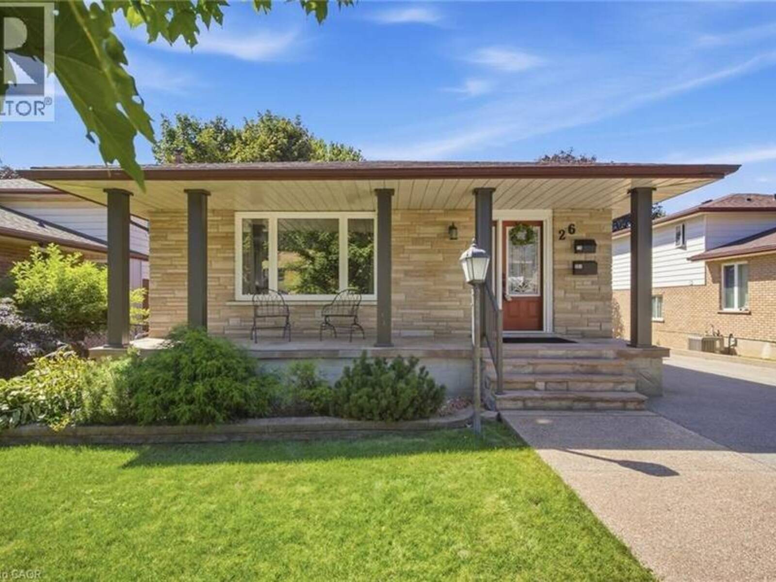 26 ALEXANDER Avenue, Cambridge, Ontario N1R 5K6
