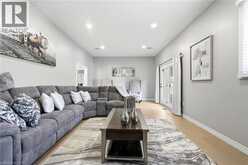 7105 YORK Drive | Niagara Falls Ontario | Slide Image Sixteen