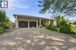 7105 YORK Drive | Niagara Falls Ontario | Slide Image Three