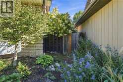 2390 SINCLAIR Circle | Burlington Ontario | Slide Image Thirty-eight