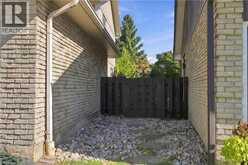 2390 SINCLAIR Circle | Burlington Ontario | Slide Image Thirty-nine