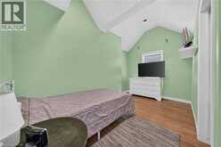 56 EAST 23RD Street | Hamilton Ontario | Slide Image Thirty-seven