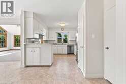 419 FORESTLAWN Road | Waterloo Ontario | Slide Image Twelve