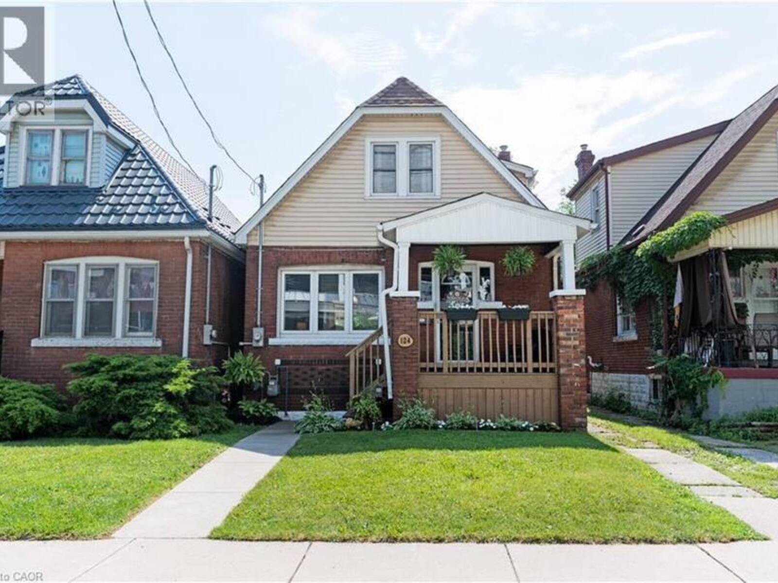 124 BALSAM Avenue N, Hamilton, Ontario L8L 6Y3