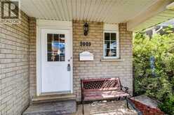 1089 COPPER LEAF Crescent | Kitchener Ontario | Slide Image Three