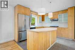 7 WASHINGTON Avenue | Oakville Ontario | Slide Image Thirteen