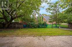 7 WASHINGTON Avenue | Oakville Ontario | Slide Image Thirty-six