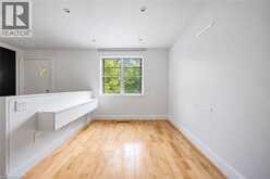 7 WASHINGTON Avenue | Oakville Ontario | Slide Image Five