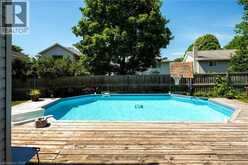 364 STONEHEIGHT Place | Waterloo Ontario | Slide Image Three