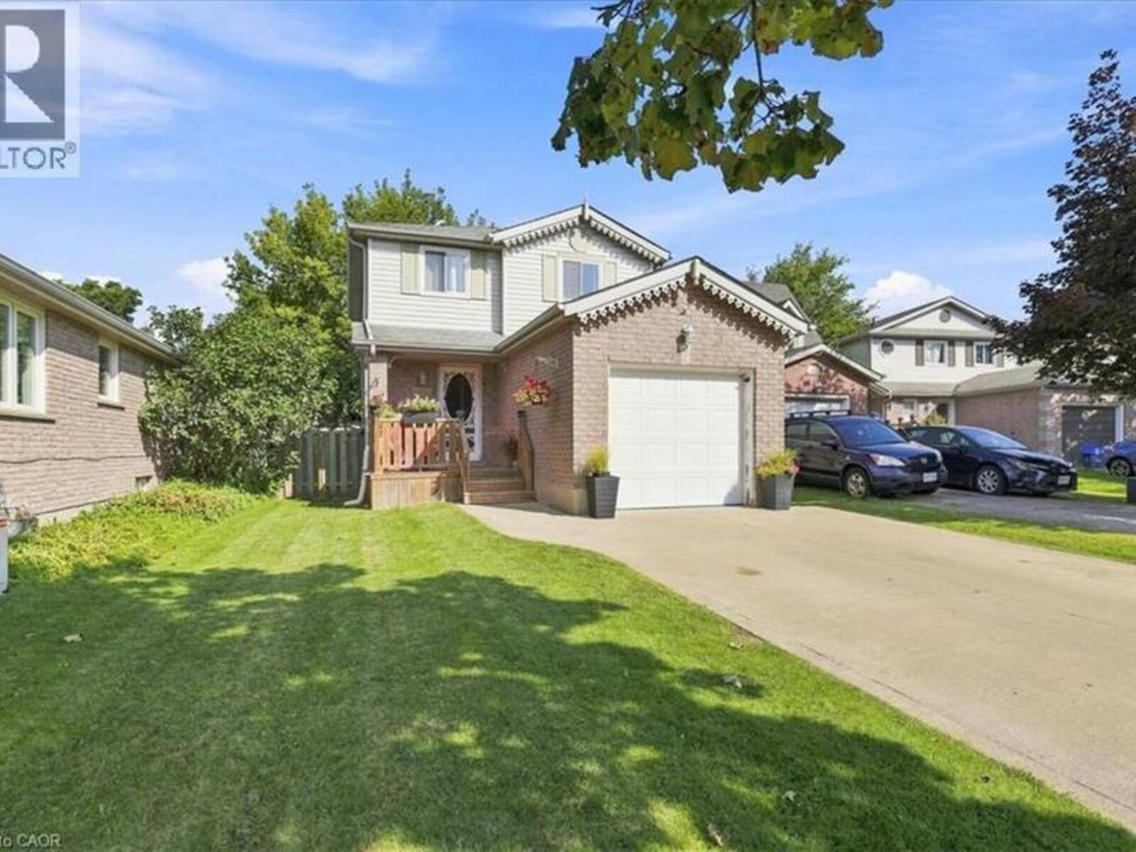 339 NORTHVIEW HEIGHTS Place, Cambridge, Ontario N1R 8J1