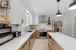 27 JOHN MARTIN Crescent | Hamilton Ontario | Slide Image Thirteen