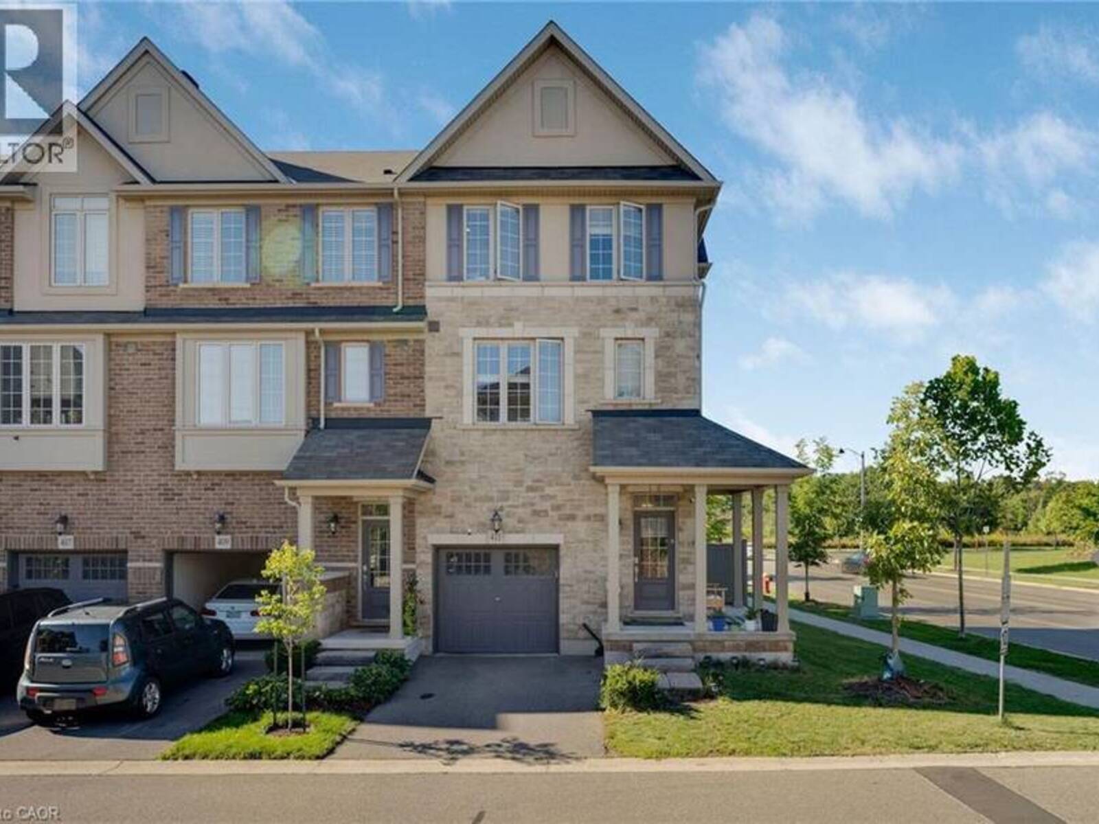 411 HARDWICK Common, Oakville, Ontario L6H 0P8