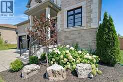 211 AMBROUS Crescent | Guelph Ontario | Slide Image Four
