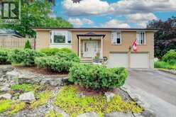 66 GEORGIAN Crescent | Kitchener Ontario | Slide Image Two