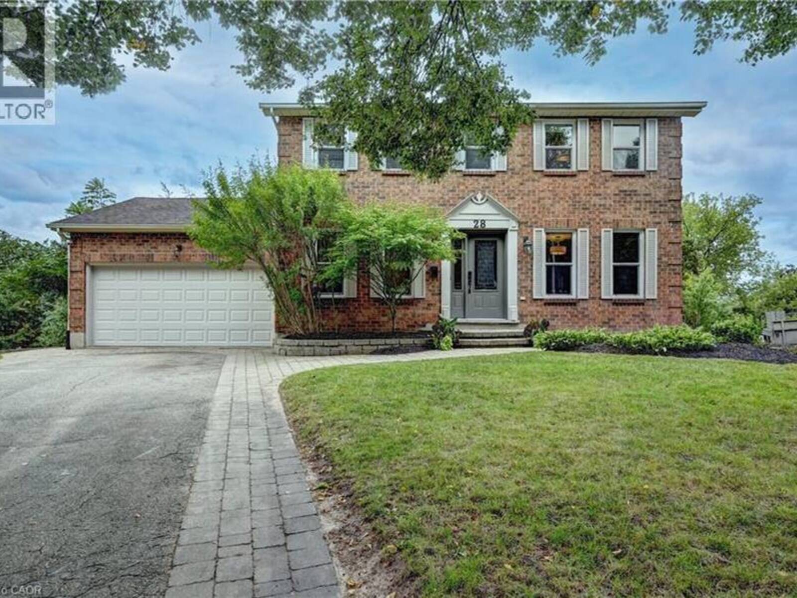 28 NOTCHWOOD Court, Kitchener, Ontario N2A 3L5