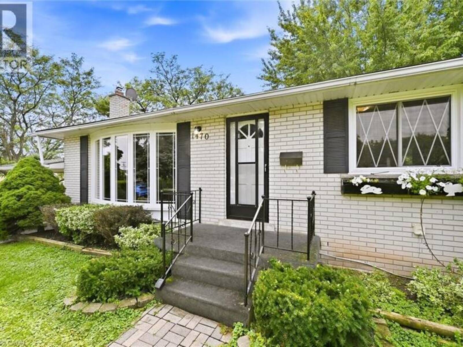 1470 MOUNTAIN GROVE Avenue, Burlington, Ontario L7P 2H3