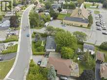 1470 MOUNTAIN GROVE Avenue | Burlington Ontario | Slide Image Thirty-eight
