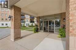 8111 FOREST GLEN Drive Unit# 424 | Niagara Falls Ontario | Slide Image Eighteen
