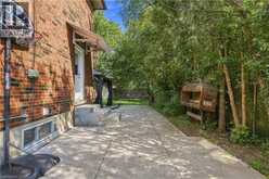 799 DRURY Lane | Burlington Ontario | Slide Image Forty