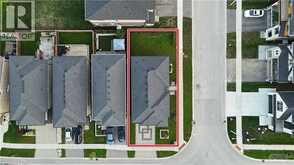 573 MAYAPPLE Street | Waterloo Ontario | Slide Image Six