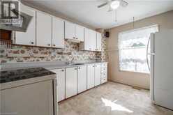 519 CLARIDGE Road Unit# 8 | Burlington Ontario | Slide Image Twelve