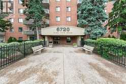 6720 GLEN ERIN Drive Unit# 404 | Mississauga Ontario | Slide Image Ten