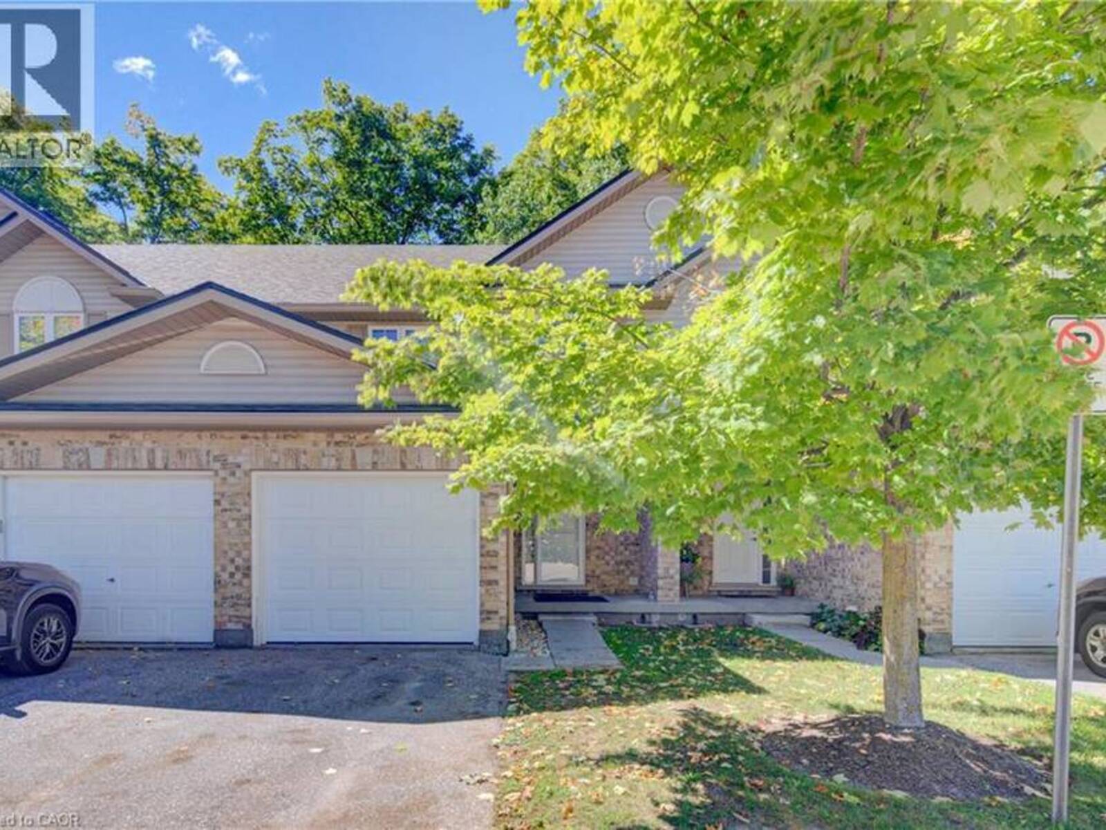 300 FALLOWFIELD Drive Unit# 21, Kitchener, Ontario N2C 0A9