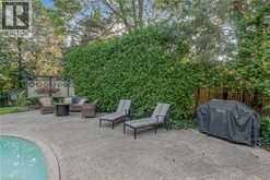 9 FLANDERS Drive | Waterdown Ontario | Slide Image Forty-six