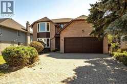 95 ONEIDA Boulevard | Ancaster Ontario | Slide Image Two