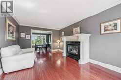 21 TINATAWA Court | Kitchener Ontario | Slide Image Three