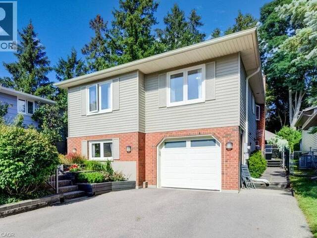 12 COBBLESTONE Street Kitchener Ontario, N2P 1T7 - 4 Bedrooms Home For Sale