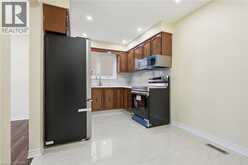 184 MACINTOSH Drive | Hamilton Ontario | Slide Image Eleven