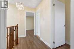184 MACINTOSH Drive | Hamilton Ontario | Slide Image Seventeen