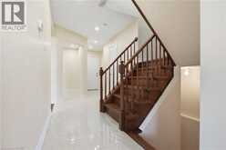 184 MACINTOSH Drive | Hamilton Ontario | Slide Image Seven