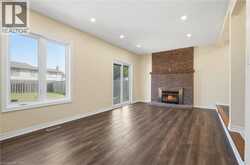 184 MACINTOSH Drive | Hamilton Ontario | Slide Image Nine