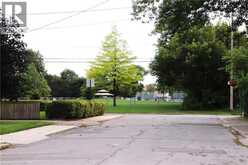 348 WEIR Street N | Hamilton Ontario | Slide Image Three