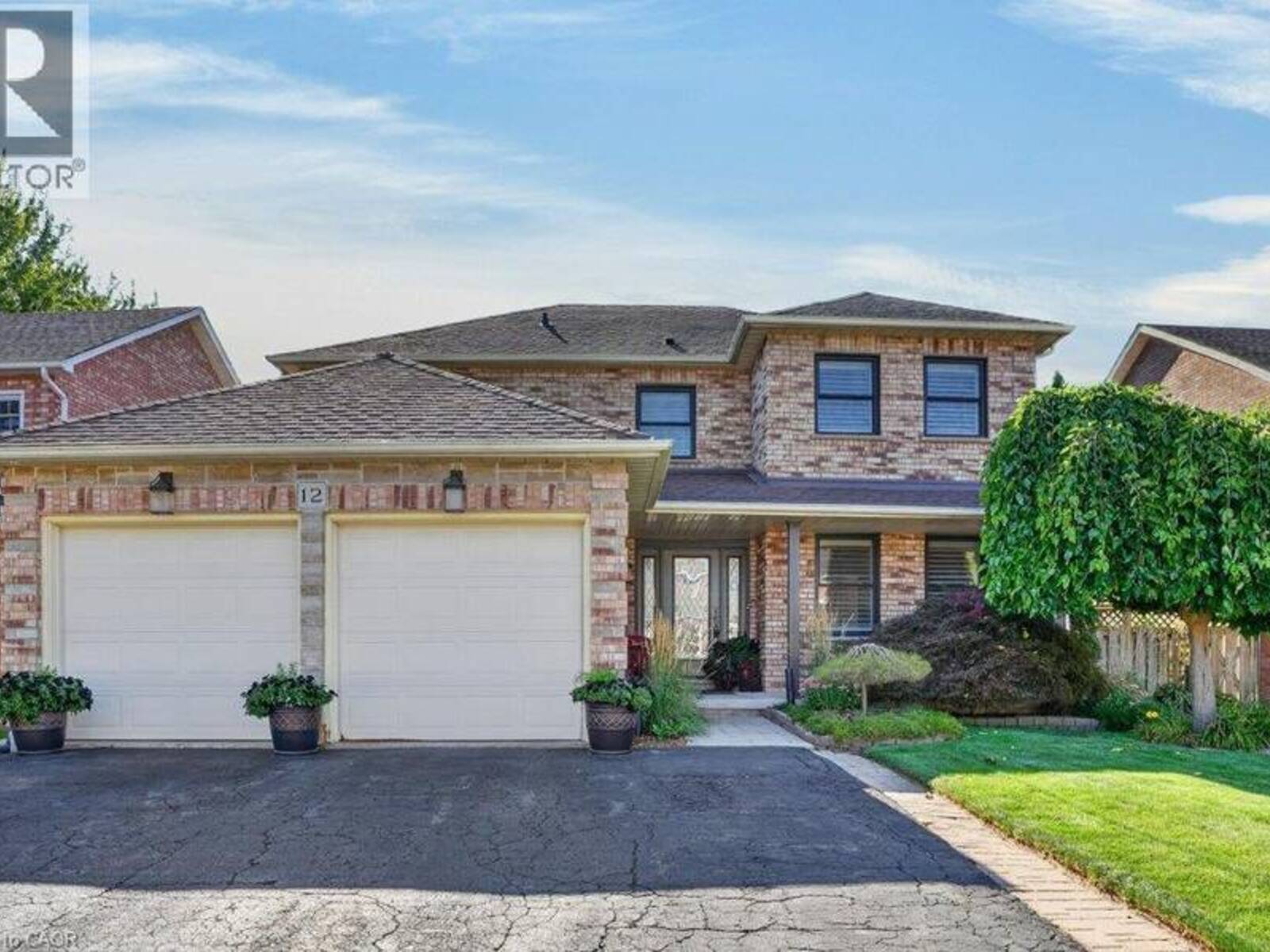12 BEASLEY Crescent, Cambridge, Ontario N1T 1J9