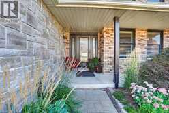 12 BEASLEY Crescent | Cambridge Ontario | Slide Image Three
