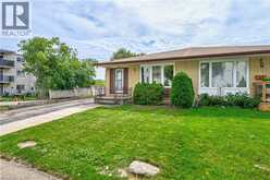 21 VICMOUNT Drive | Kitchener Ontario | Slide Image Two