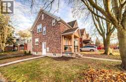 30 DUNBAR Road S | Waterloo Ontario | Slide Image Four