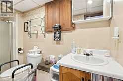 23 DESANTIS Court | Hamilton Ontario | Slide Image Thirty-eight