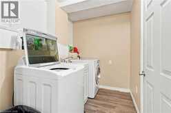 23 DESANTIS Court | Hamilton Ontario | Slide Image Forty-three