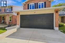 23 DESANTIS Court | Hamilton Ontario | Slide Image Four