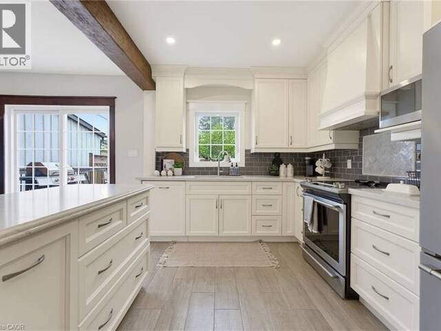 394 CHARLTON Avenue W Hamilton Ontario, L8P 2E7 - 4 Bedrooms Home For Sale
